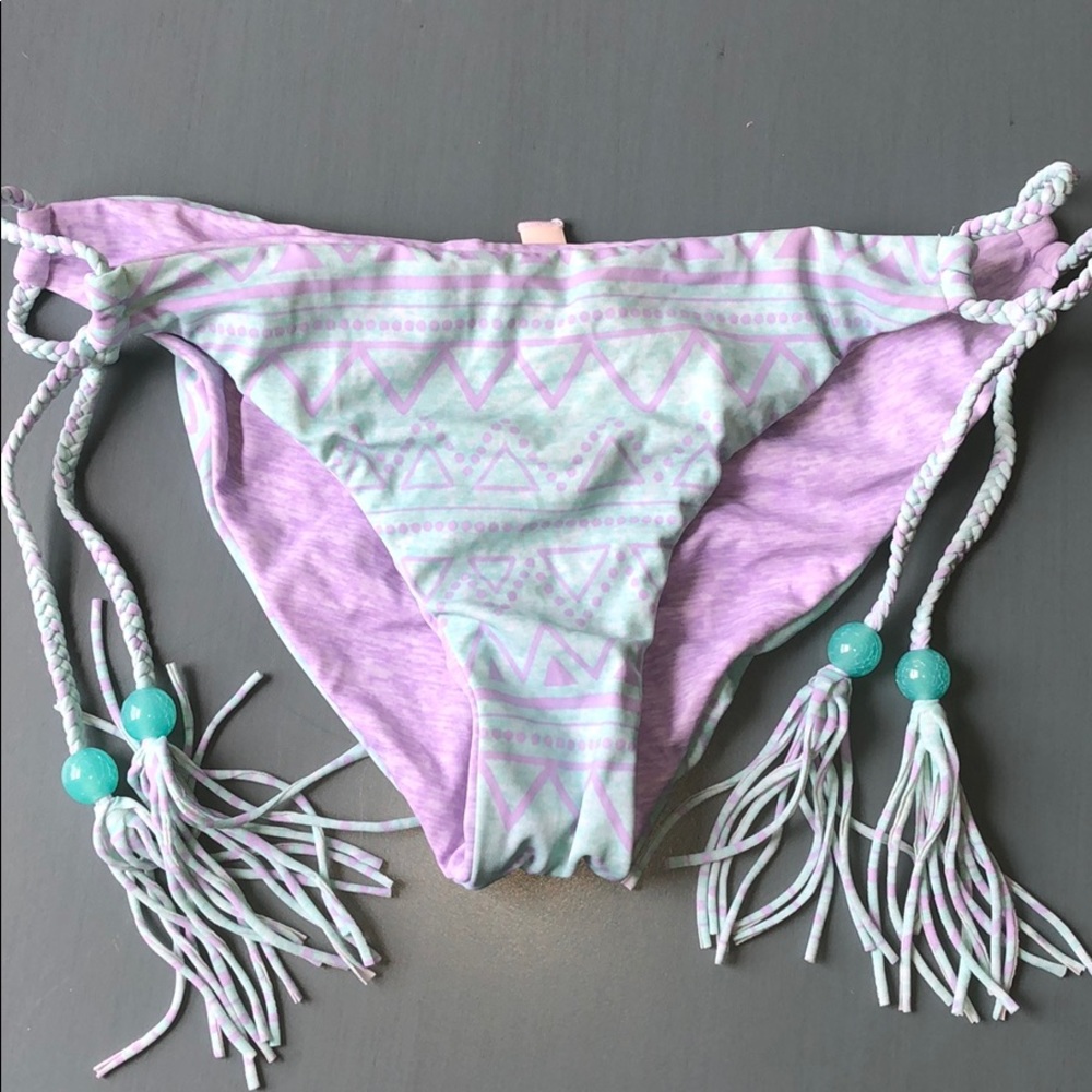 Medium Victoria’s Secret swim bottom